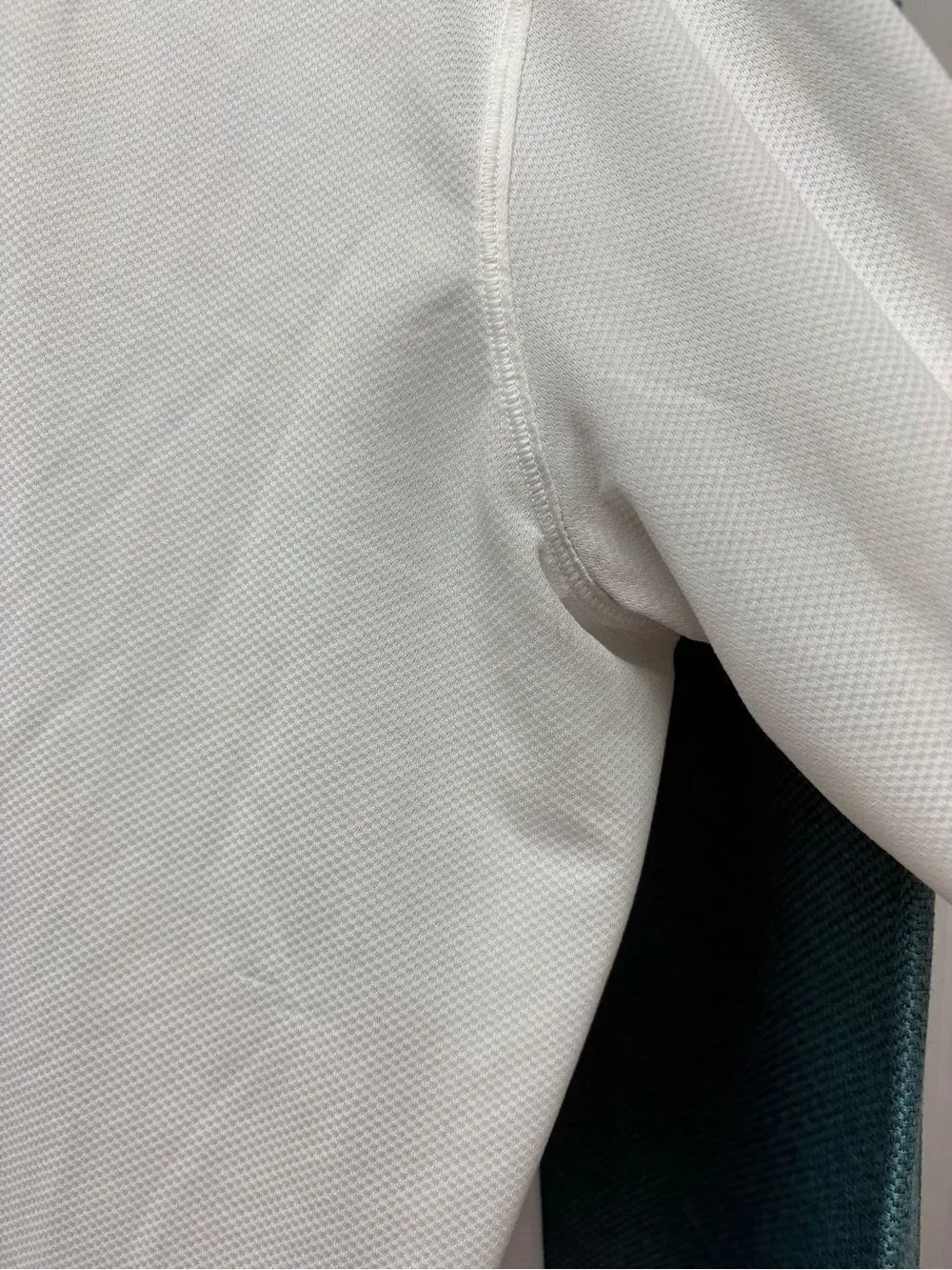 lululemon athletica picture no